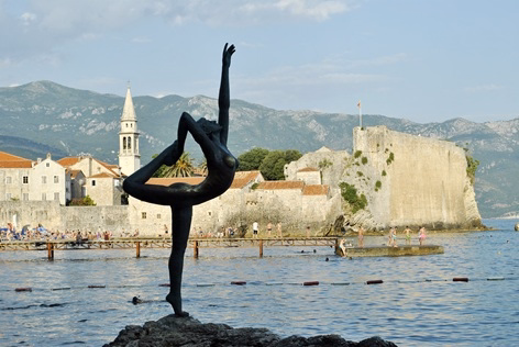 The Budva ballerina statue